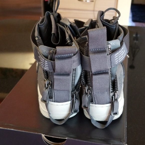 Nike SF AF1 Mid - Picture 3 of 8